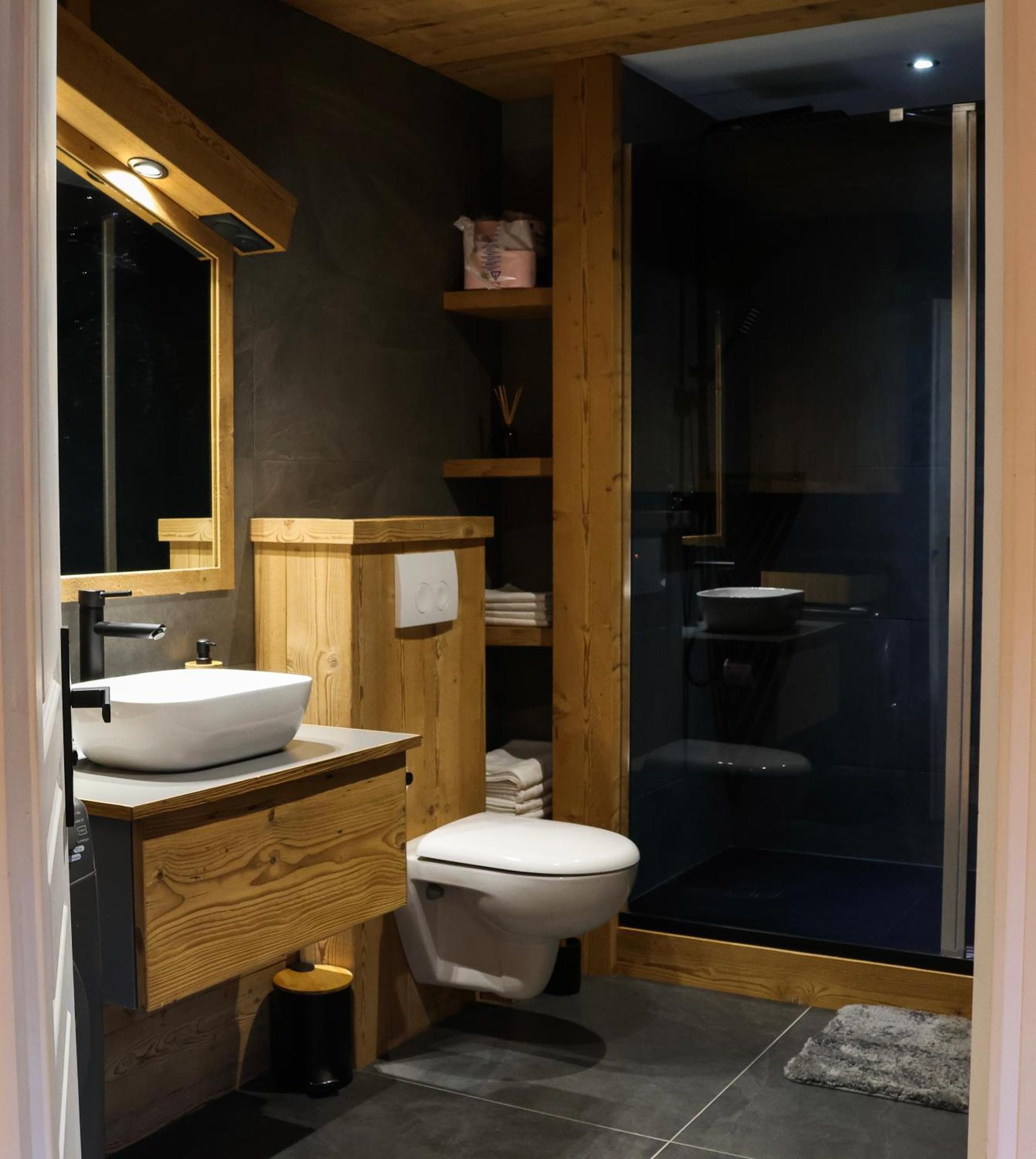 Appartement Ambiance Montagne, A Deux Pas De La Gare à Cluses Extérieur photo